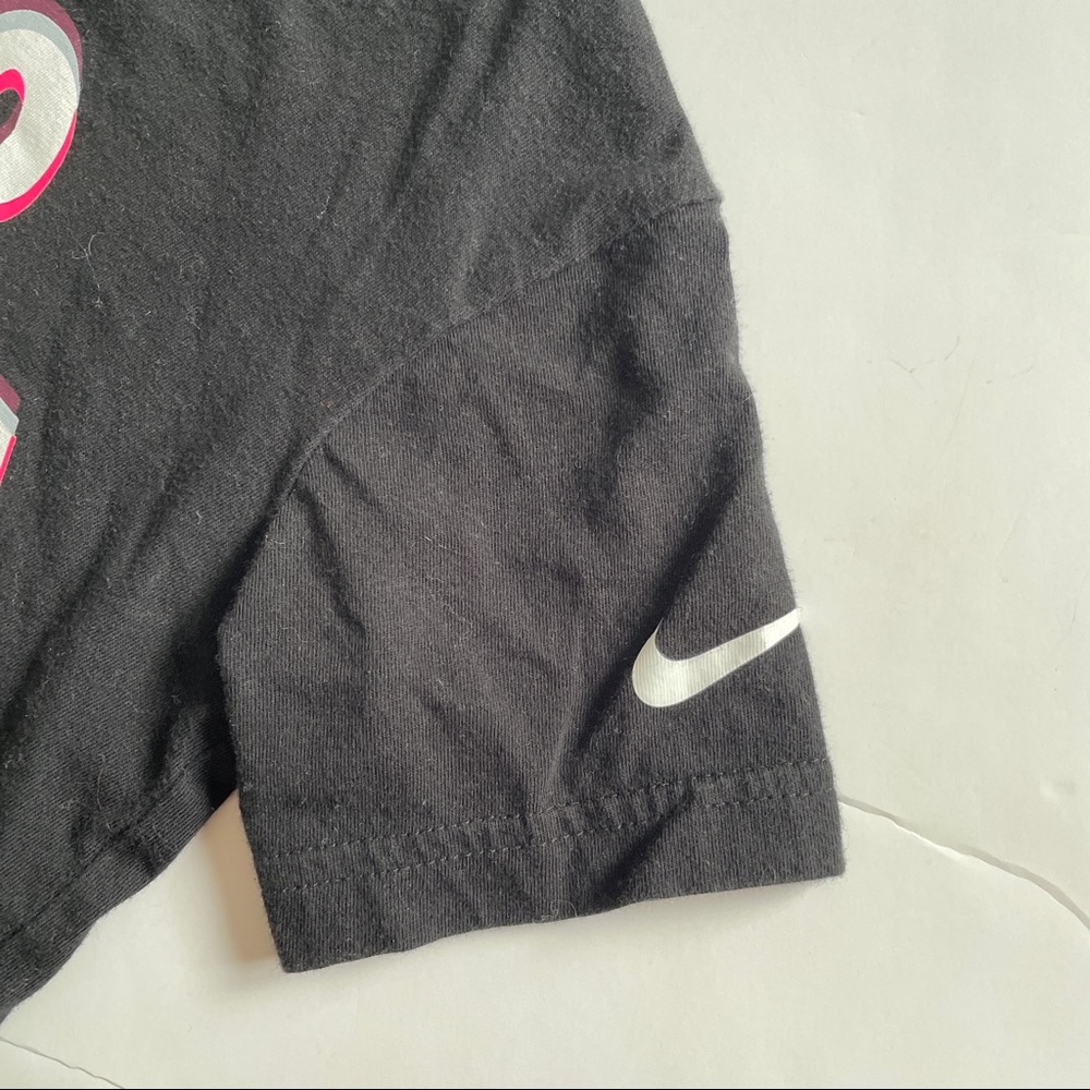 Nike tee - Picture 3 of 4